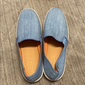 Light blue denim MEN’S slip one/boat shoes